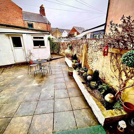 Brickworks - 2 Bedrooms, 15 Mins Walk To The Centre, With Garden 卡迪夫 外观 照片